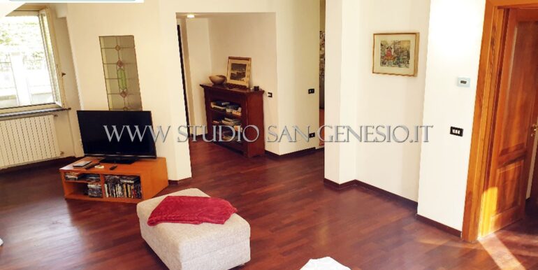 PRESENTAZIONE